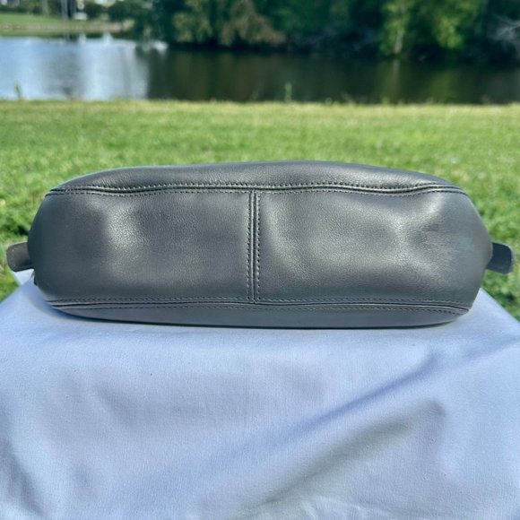 COACH Vintage Chelsea Zip Crossbody Bag Gray Leather Nickel Hardware 6000 EUC - Picture 9 of 16